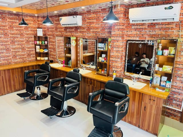 LOOKX Gents Parlour styling stations